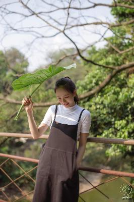 精品人妻少妇嫩草AV无码专区